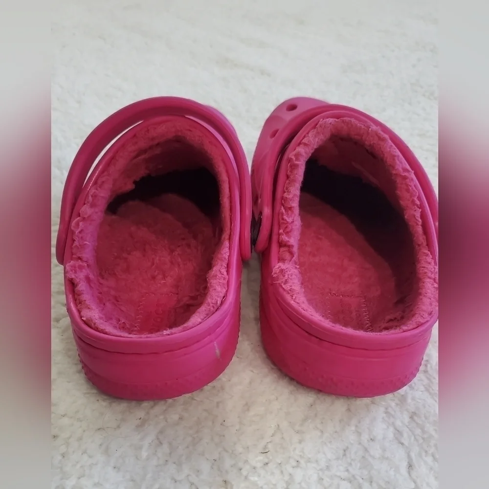 Crocs Classic Lined‎ Hot pink Girls Clogs Size 1